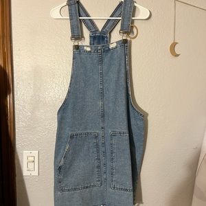 overall jean dress